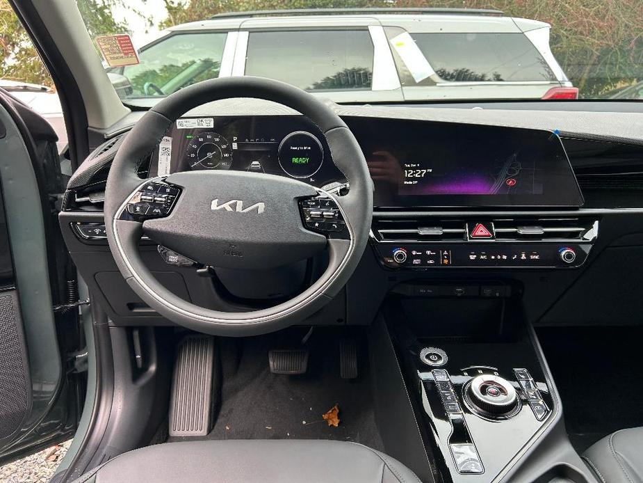 new 2025 Kia Niro EV car, priced at $36,781