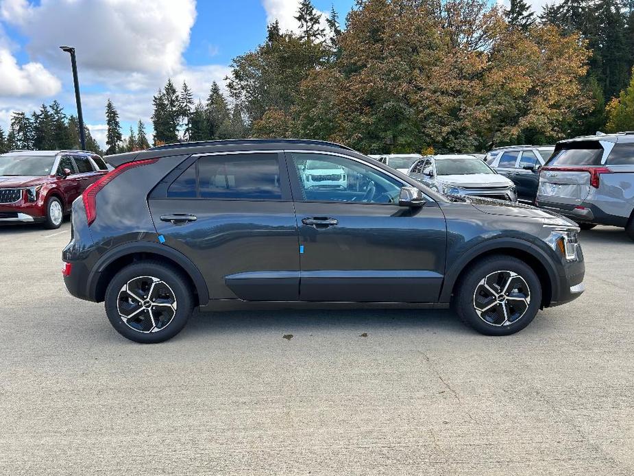 new 2025 Kia Niro car, priced at $31,011