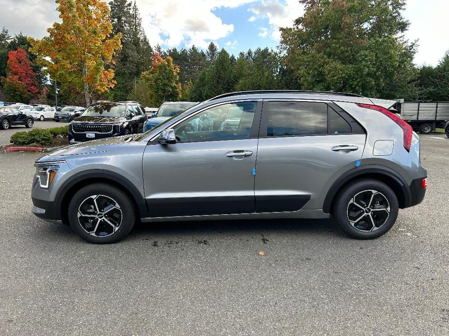 new 2025 Kia Niro car, priced at $29,675