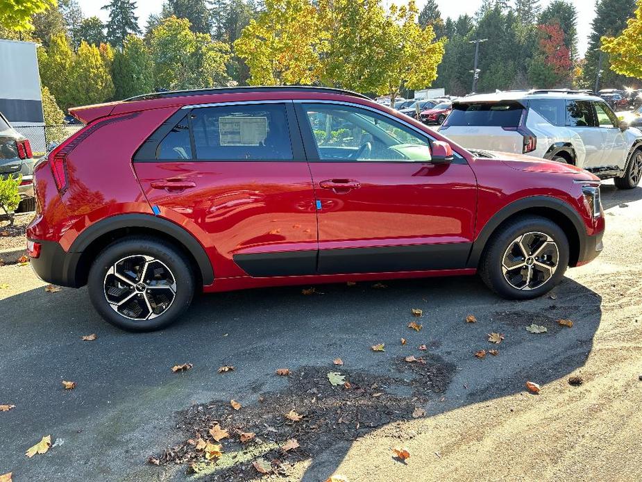 new 2025 Kia Niro car, priced at $28,657