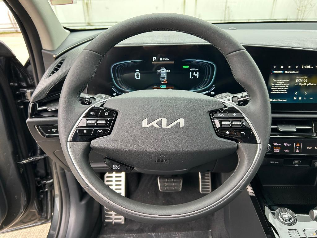 new 2025 Kia Niro car, priced at $33,286