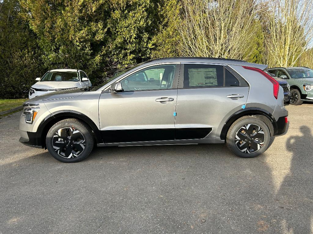 new 2025 Kia Niro EV car, priced at $35,781