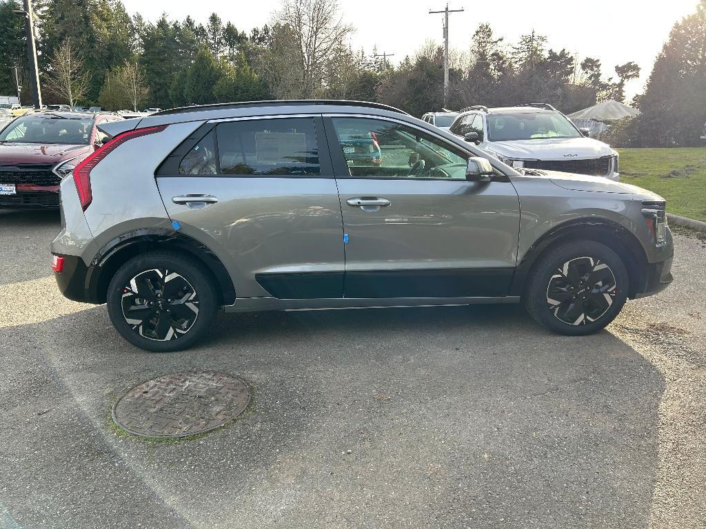 new 2025 Kia Niro EV car, priced at $35,781