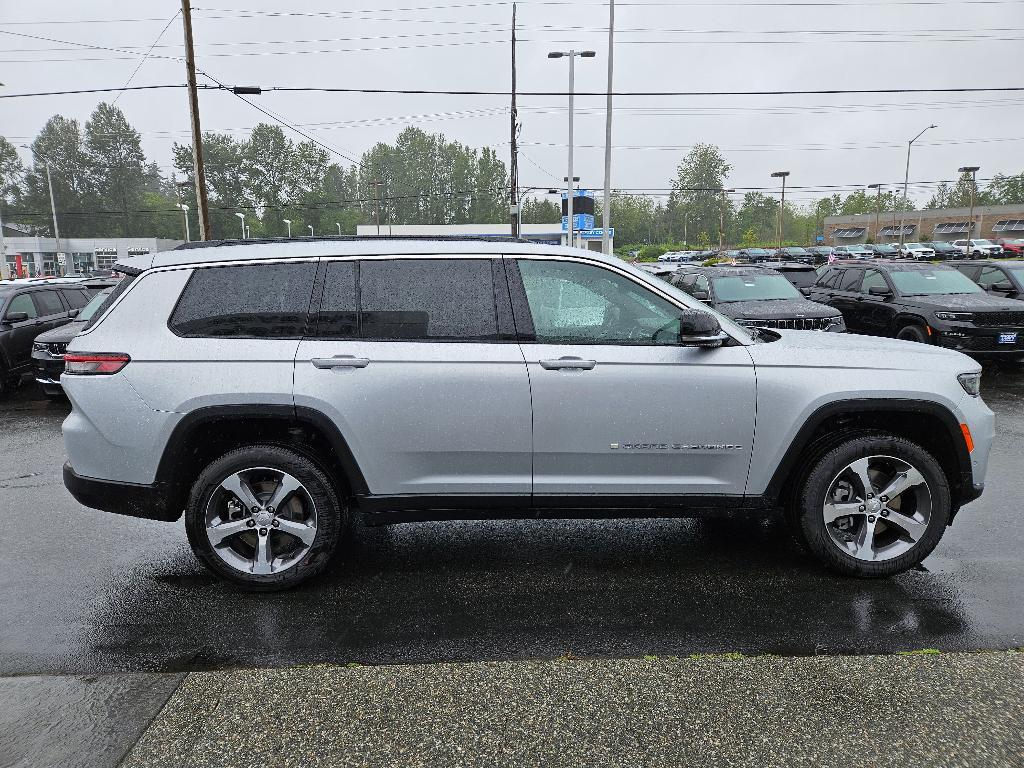 new 2024 Jeep Grand Cherokee L car, priced at $55,985