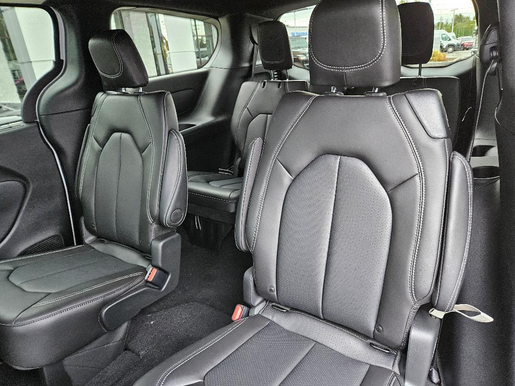 new 2026 Chrysler Pacifica car, priced at $42,685