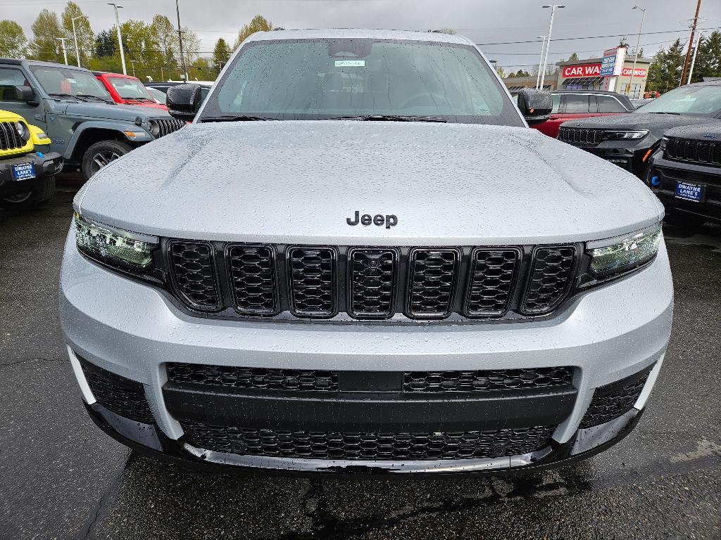 new 2024 Jeep Grand Cherokee L car, priced at $55,400