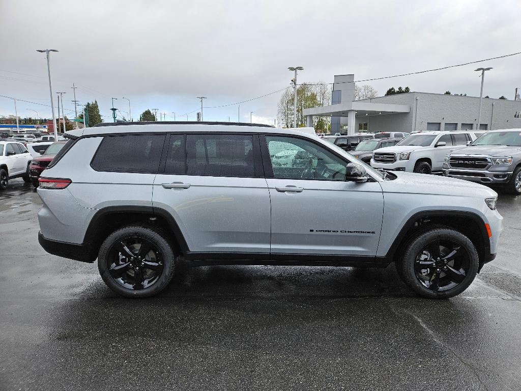 new 2024 Jeep Grand Cherokee L car, priced at $55,400