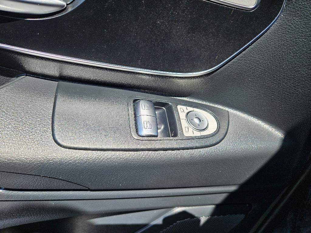 used 2022 Mercedes-Benz Metris car, priced at $35,870