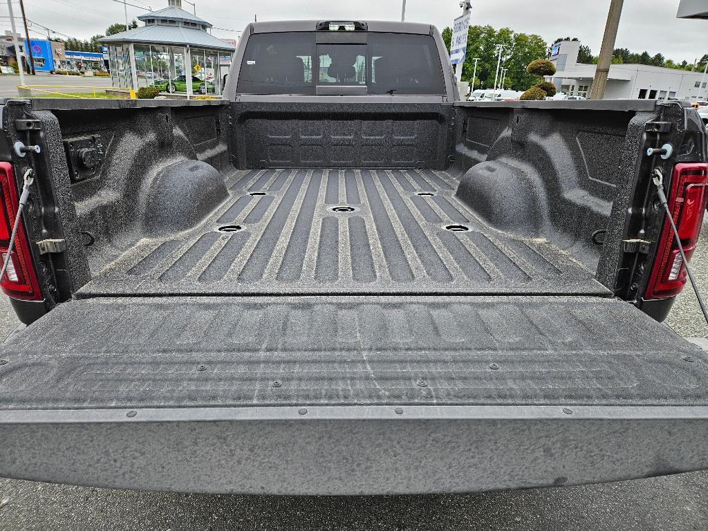 new 2025 Ram 3500 car, priced at $85,625