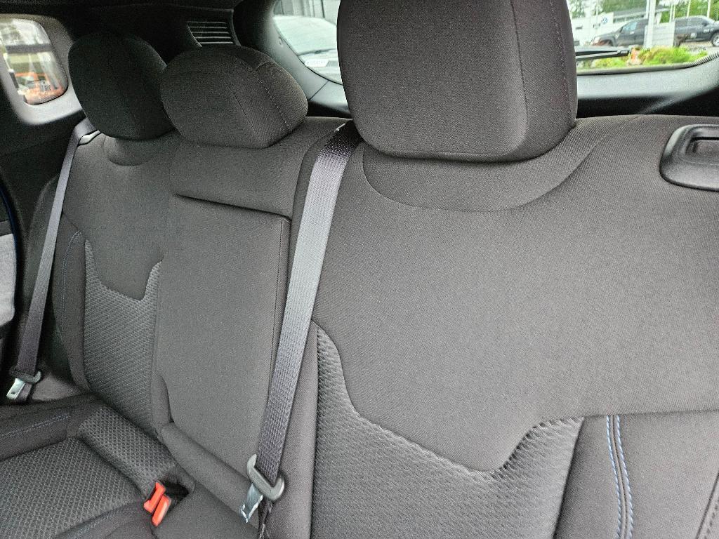 new 2025 Jeep Compass car, priced at $28,990