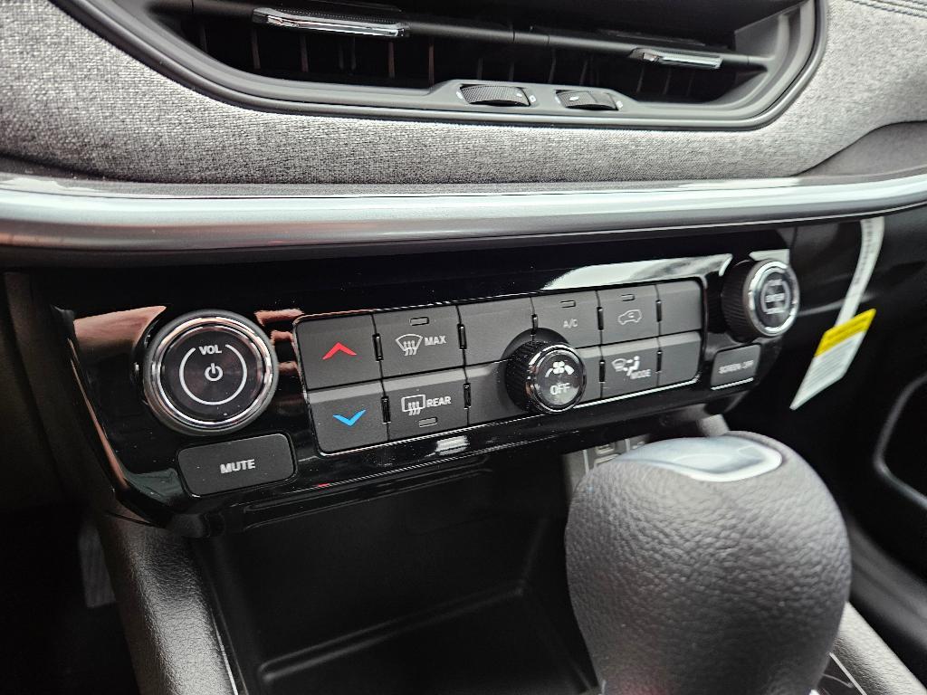new 2025 Jeep Compass car, priced at $28,990