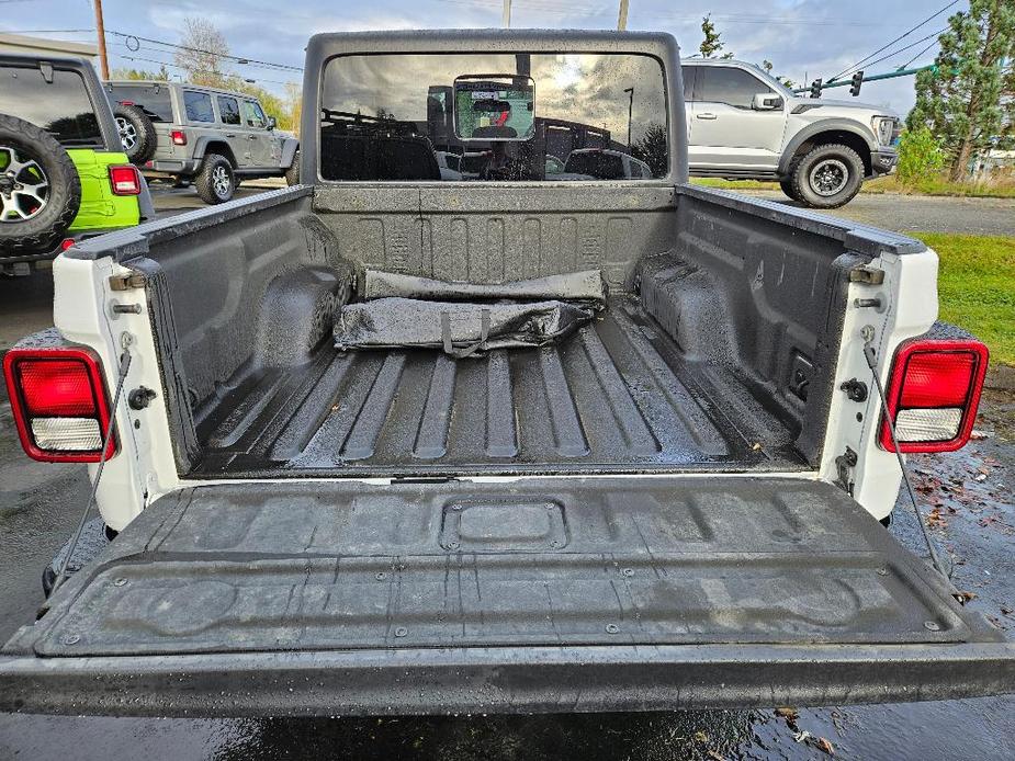 used 2020 Jeep Gladiator car, priced at $27,970