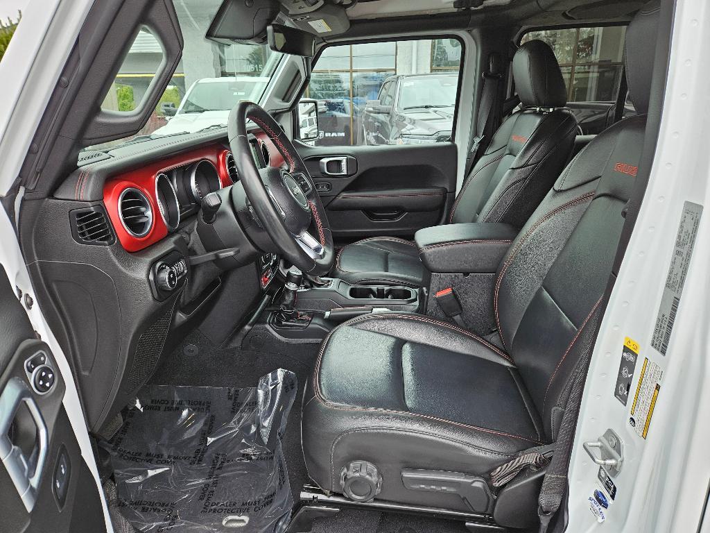used 2021 Jeep Gladiator car, priced at $37,870
