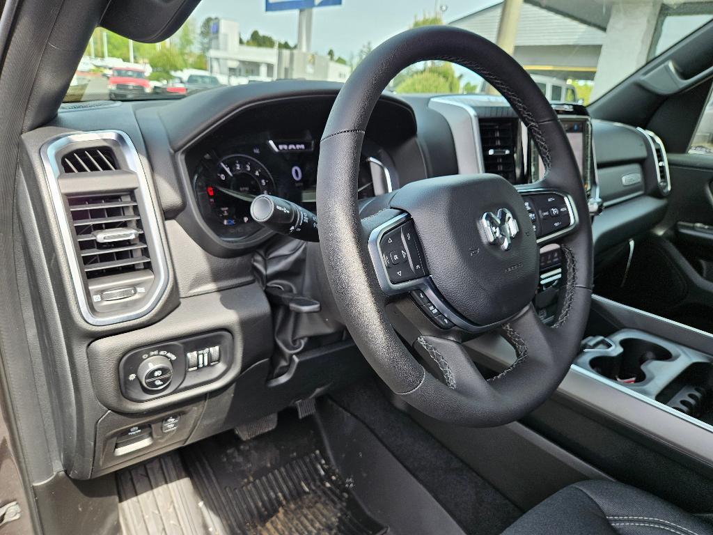 new 2025 Ram 1500 car