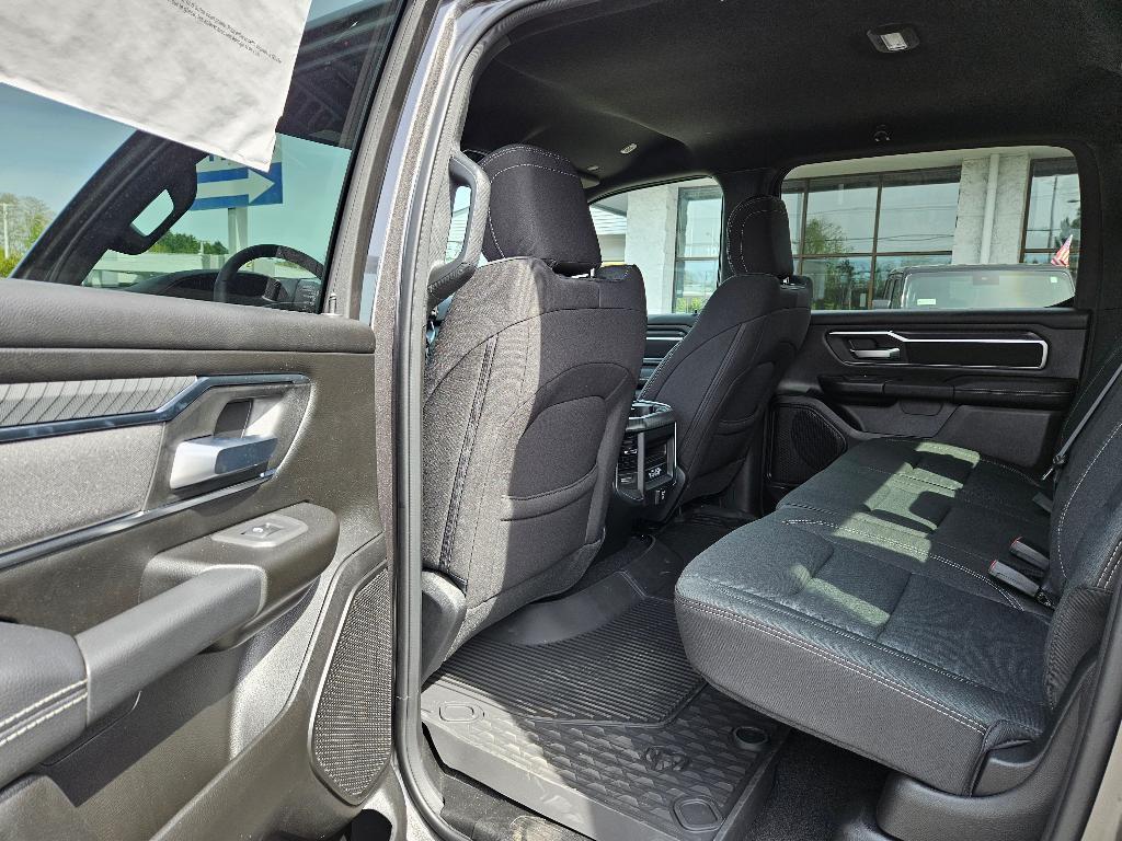 new 2025 Ram 1500 car