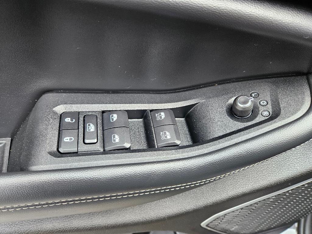 used 2022 Jeep Grand Cherokee L car, priced at $29,970