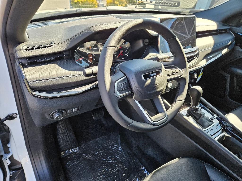 new 2025 Jeep Compass car, priced at $28,977