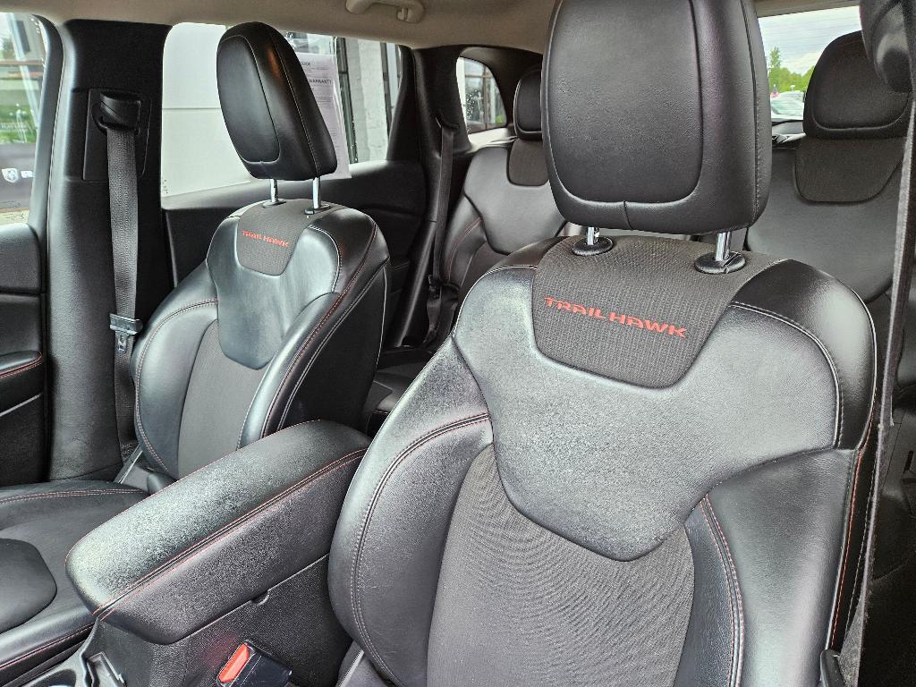 used 2015 Jeep Cherokee car, priced at $9,770