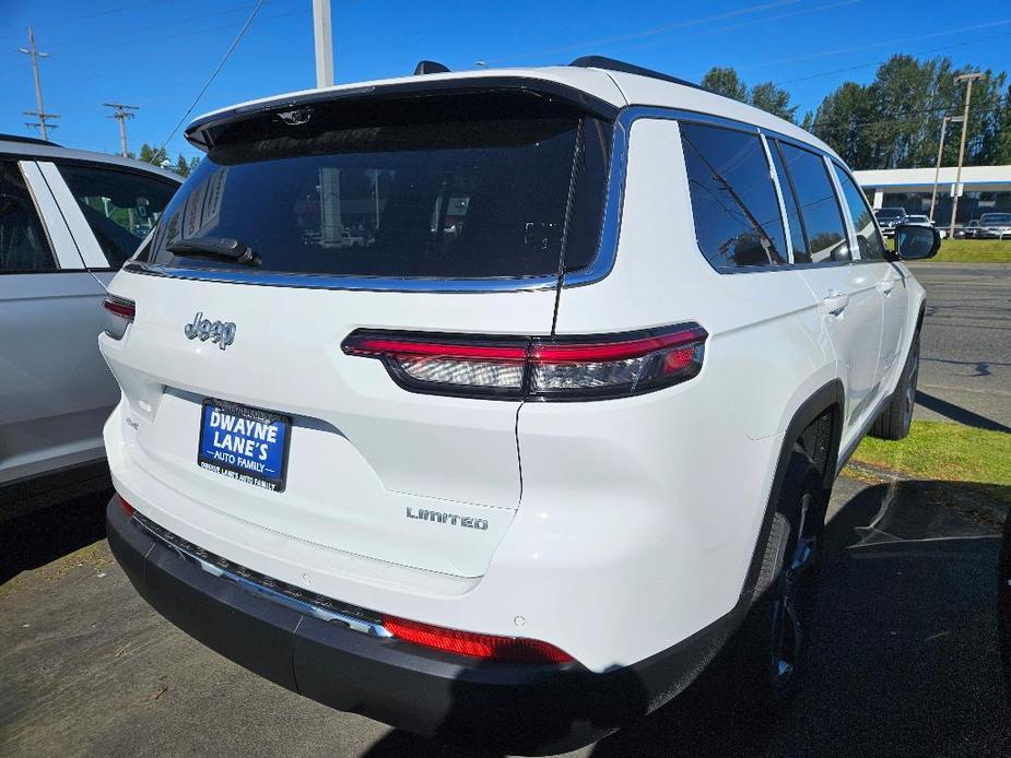 new 2024 Jeep Grand Cherokee L car, priced at $48,872