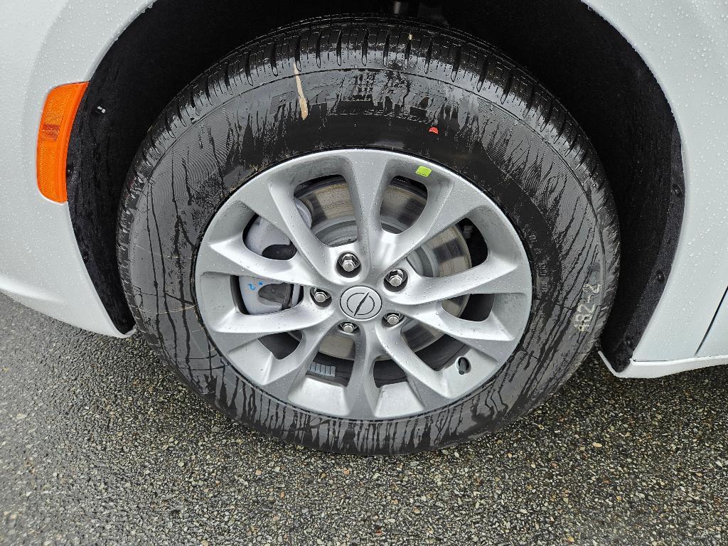 new 2026 Chrysler Pacifica car, priced at $44,635