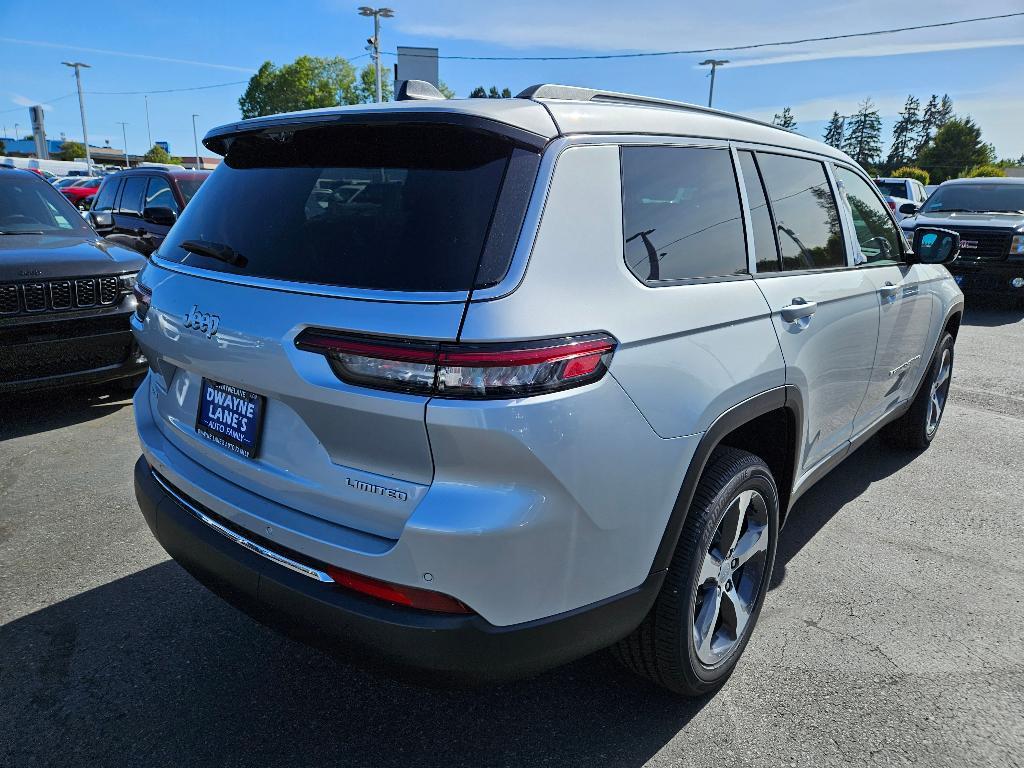 new 2024 Jeep Grand Cherokee L car, priced at $56,907