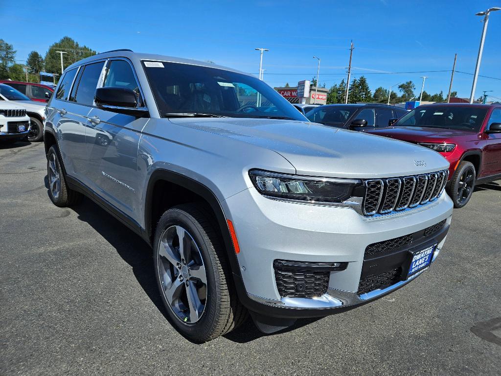 new 2024 Jeep Grand Cherokee L car, priced at $56,907