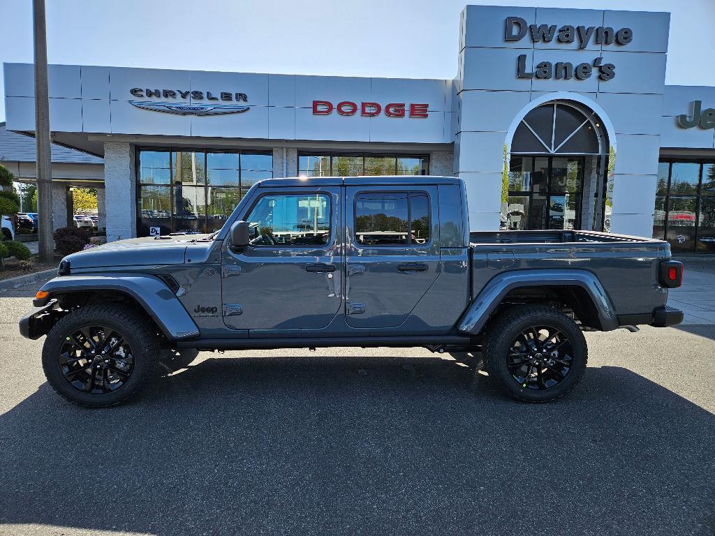 new 2025 Jeep Gladiator car, priced at $42,475
