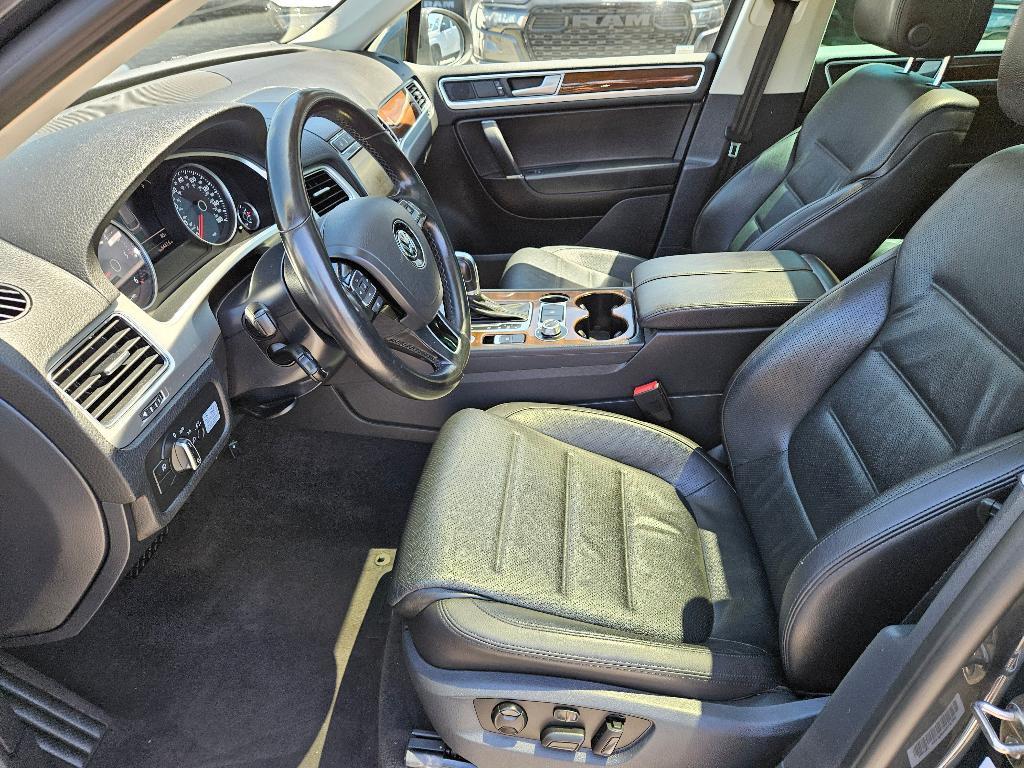 used 2016 Volkswagen Touareg car, priced at $25,770