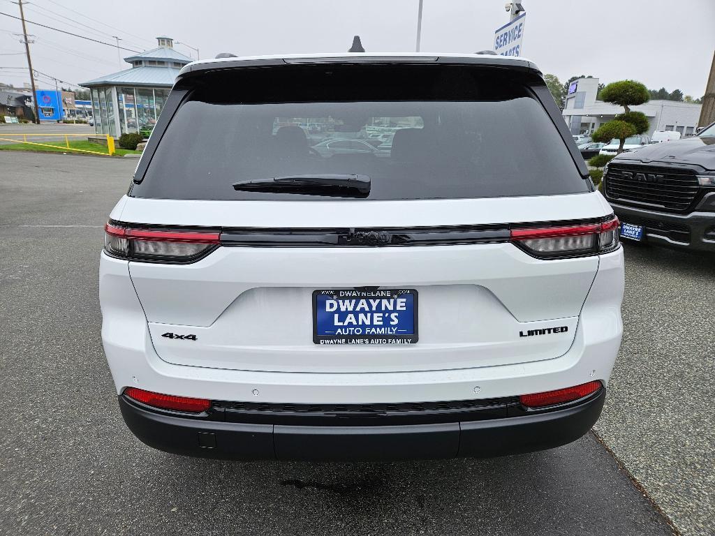new 2025 Jeep Grand Cherokee car, priced at $43,935