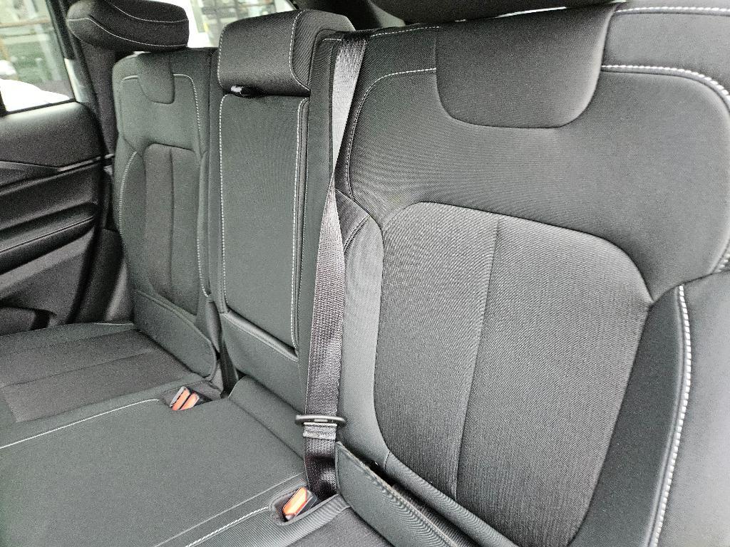 new 2025 Jeep Grand Cherokee car, priced at $36,920