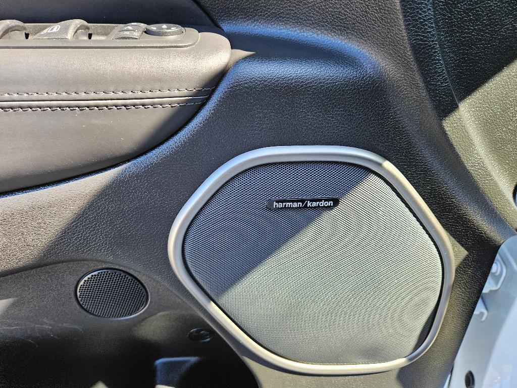 used 2019 Jeep Grand Cherokee car, priced at $27,970