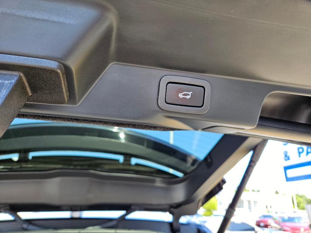 used 2020 Land Rover Range Rover Sport car, priced at $33,770