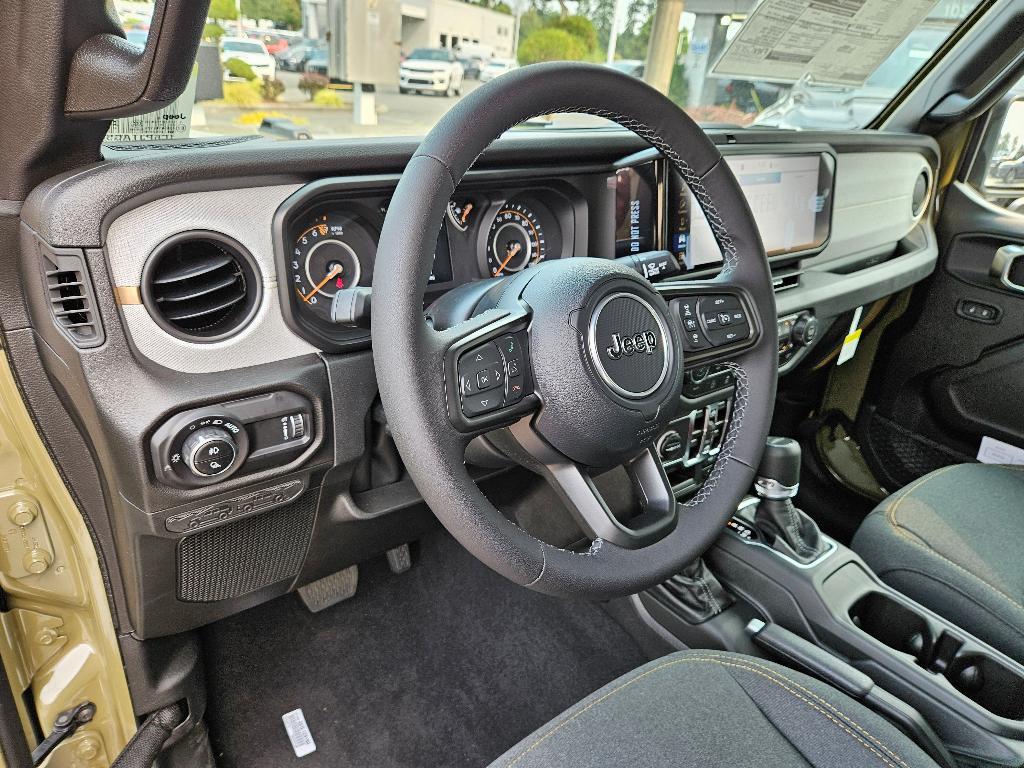 new 2025 Jeep Gladiator car, priced at $45,749