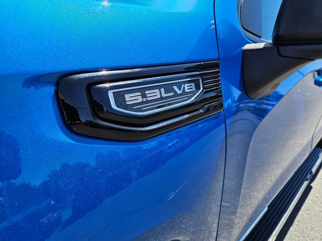 used 2023 GMC Sierra 1500 car, priced at $40,770