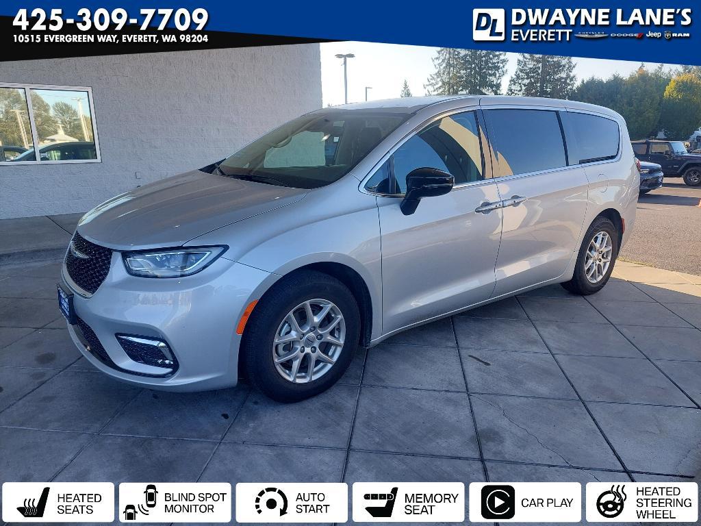 used 2024 Chrysler Pacifica car, priced at $28,370