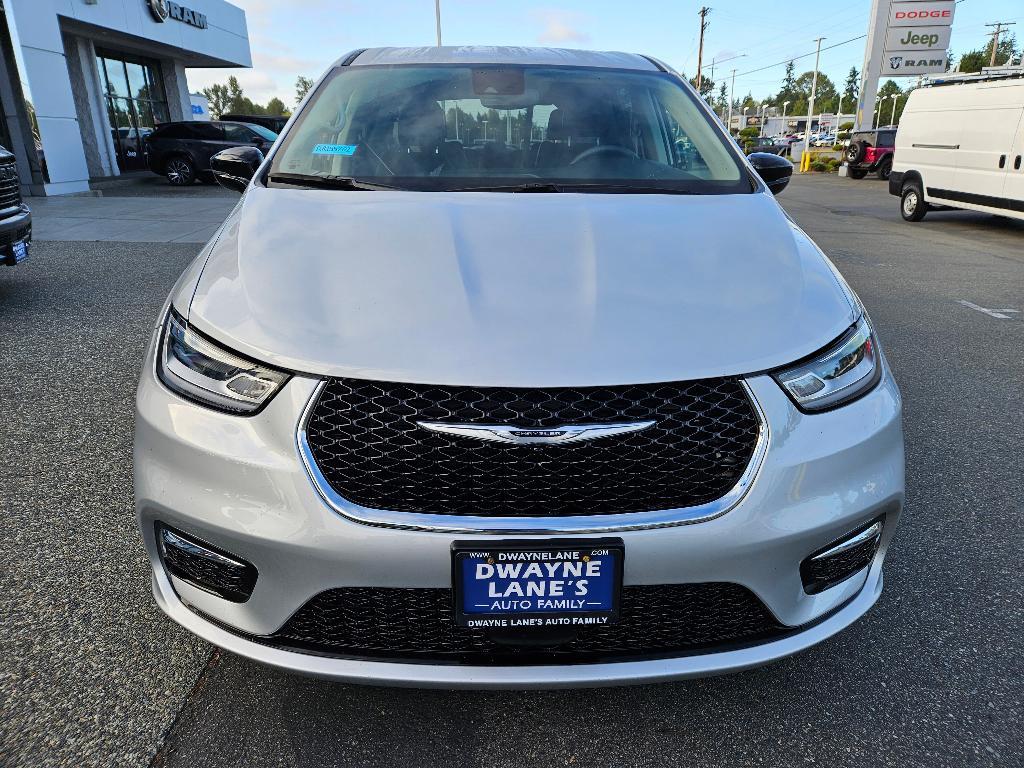 used 2024 Chrysler Pacifica car, priced at $28,370