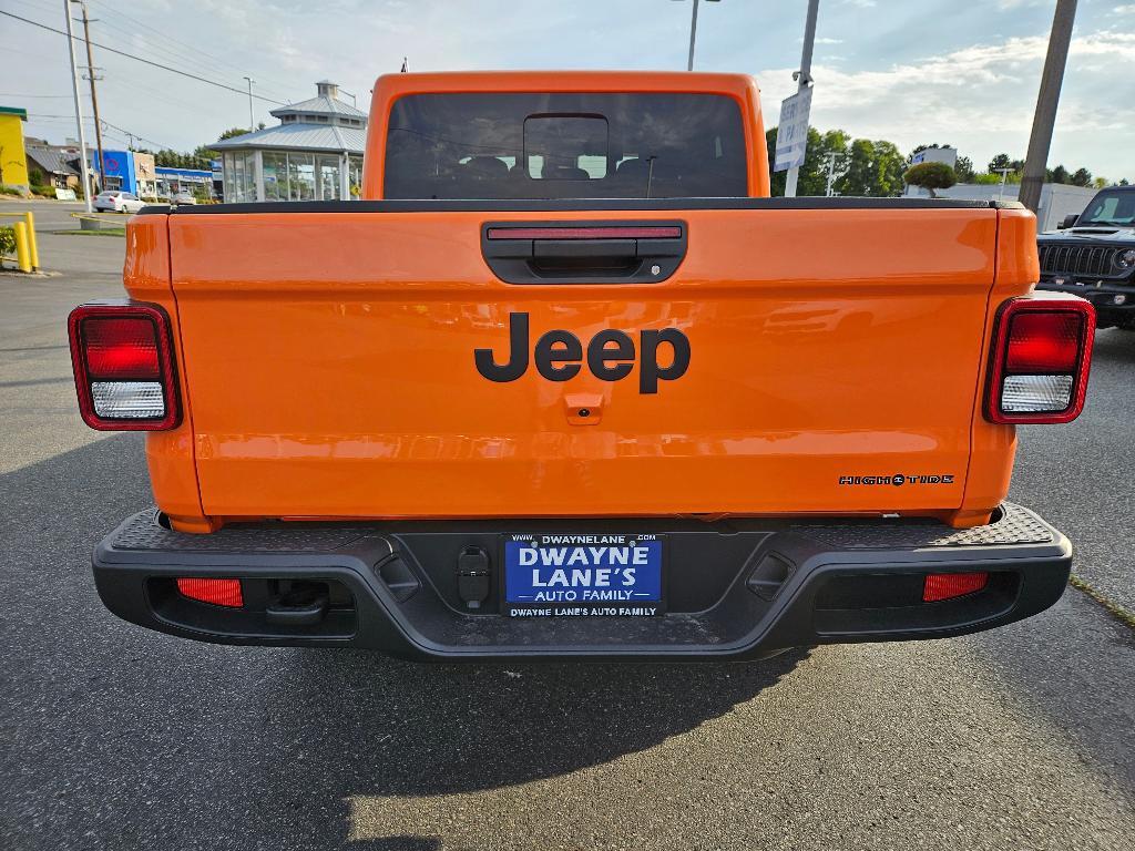 new 2025 Jeep Gladiator car, priced at $46,905
