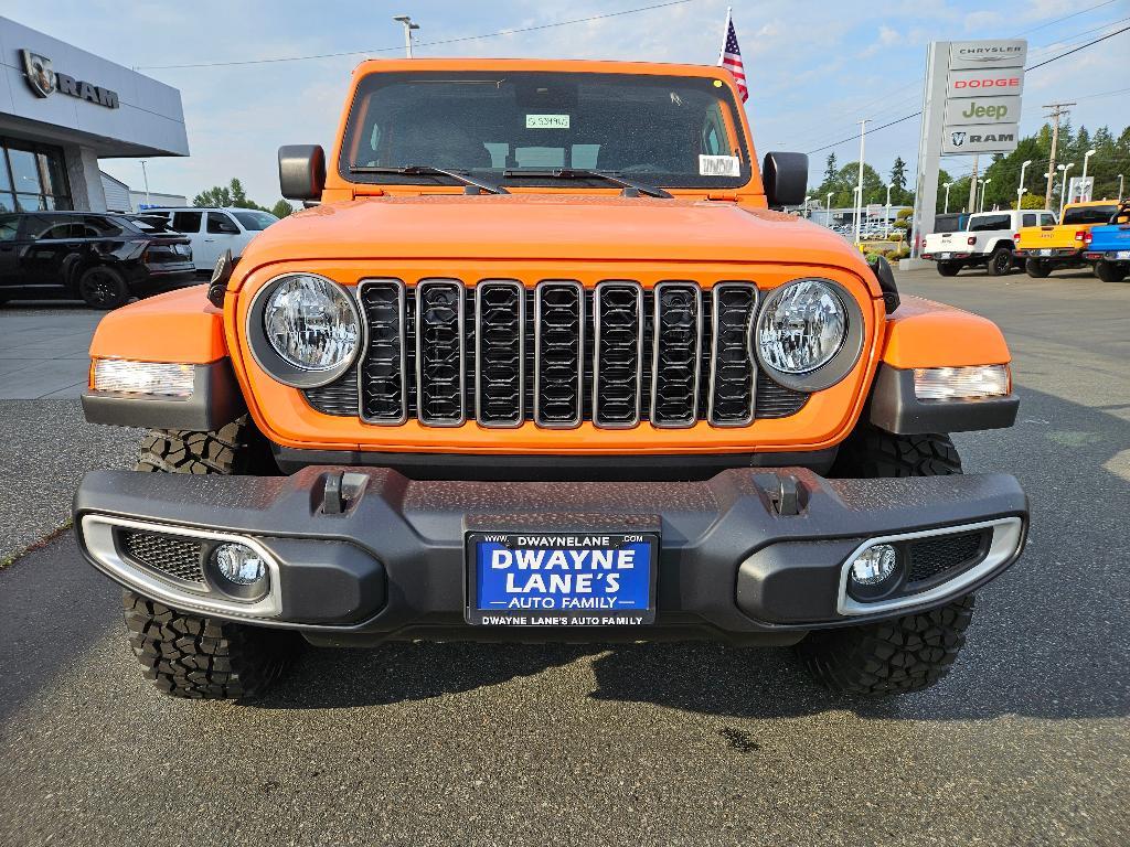 new 2025 Jeep Gladiator car, priced at $46,905