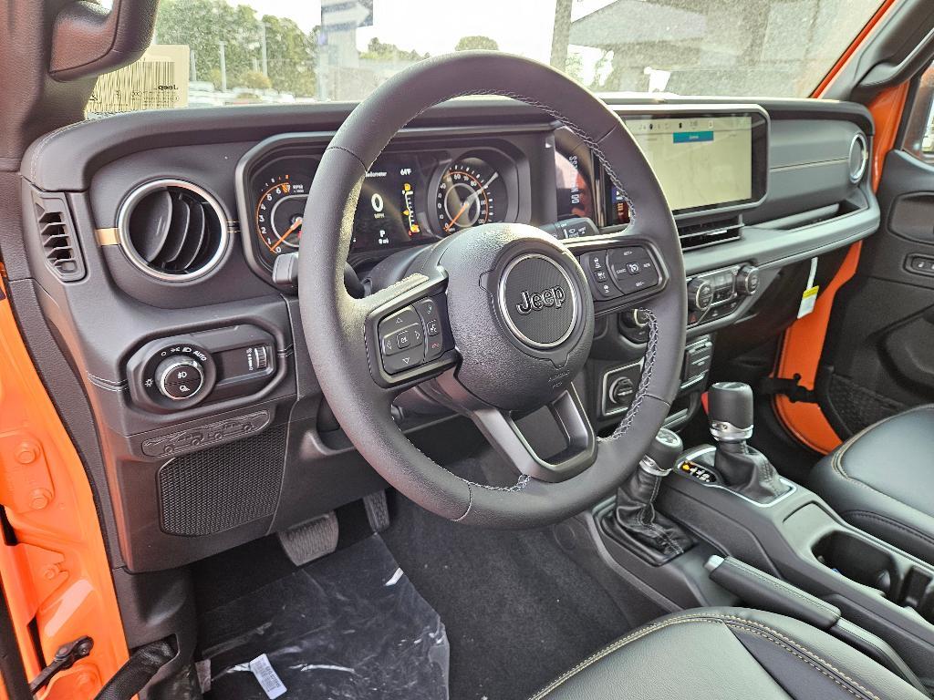 new 2025 Jeep Gladiator car, priced at $46,905