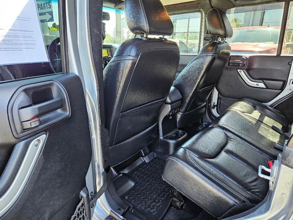 used 2013 Jeep Wrangler Unlimited car, priced at $17,470