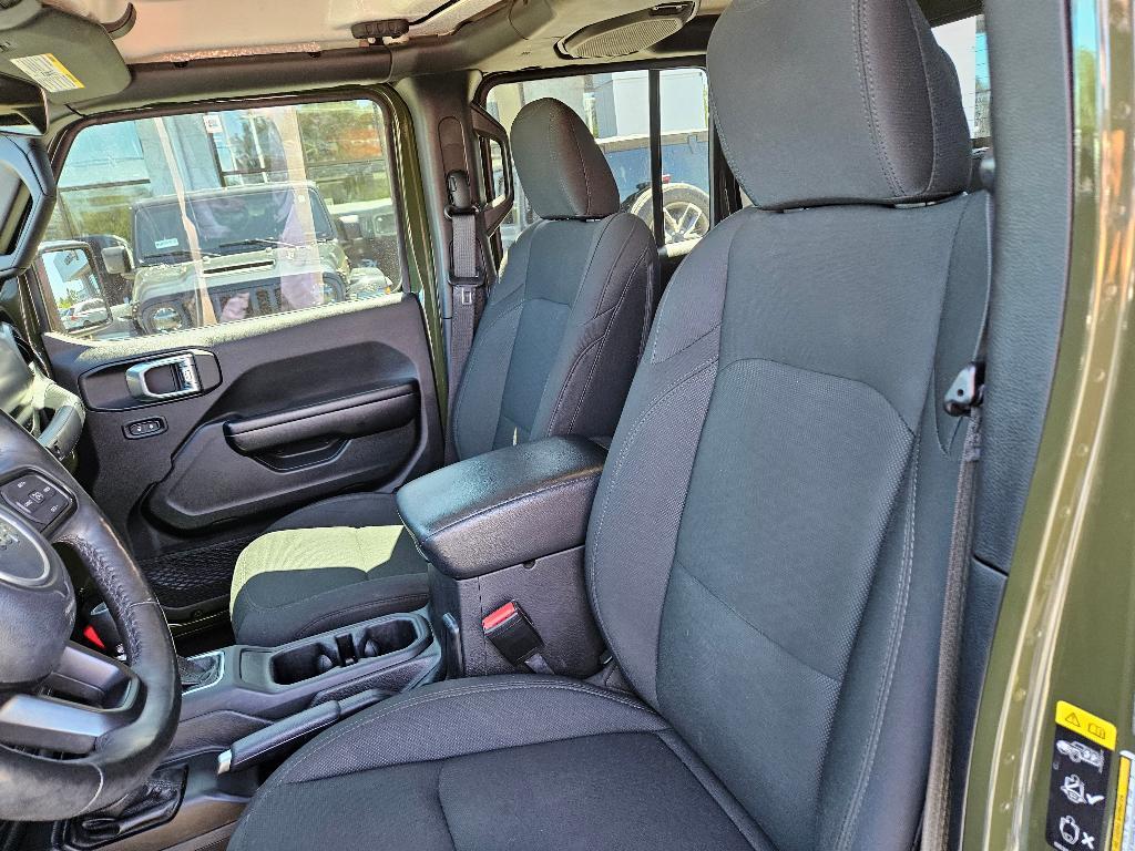 used 2021 Jeep Gladiator car, priced at $30,370