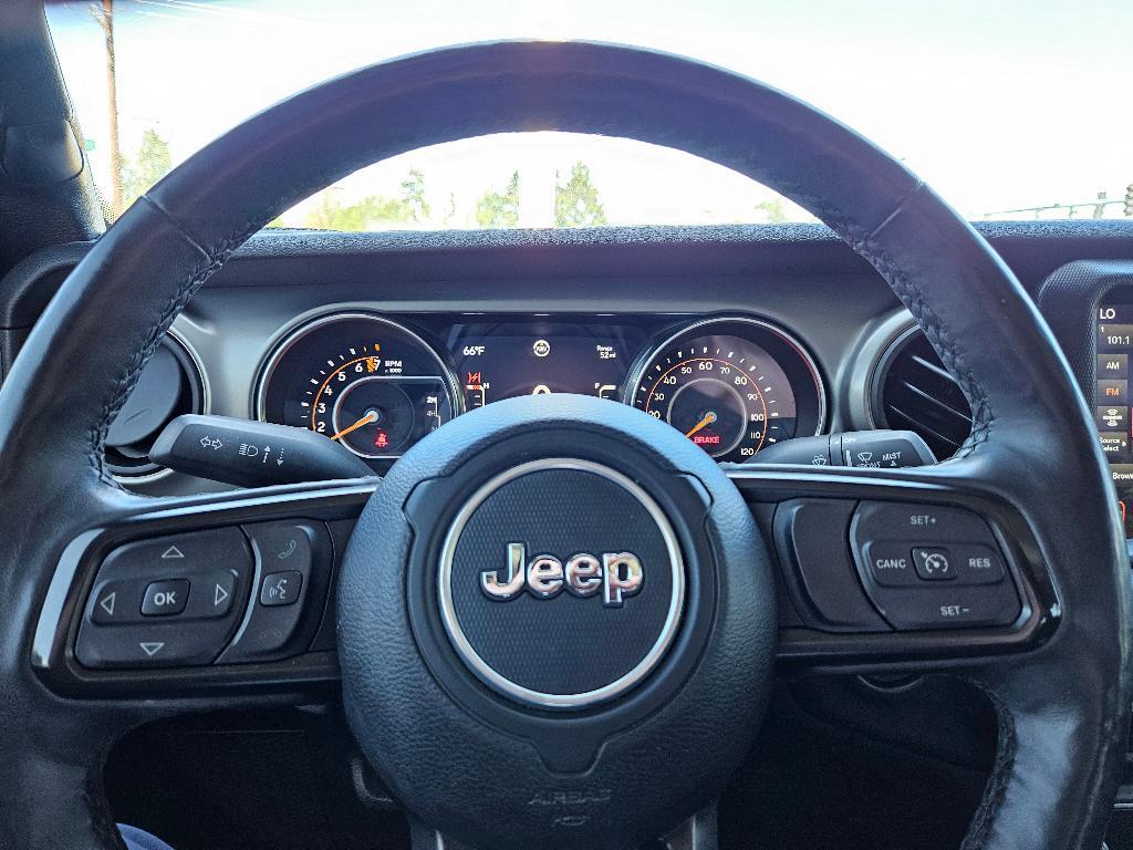 used 2021 Jeep Gladiator car, priced at $30,370