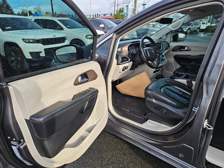 used 2019 Chrysler Pacifica car, priced at $12,370