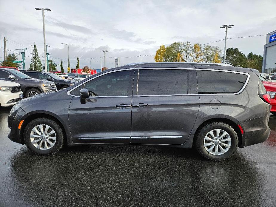 used 2019 Chrysler Pacifica car, priced at $12,370