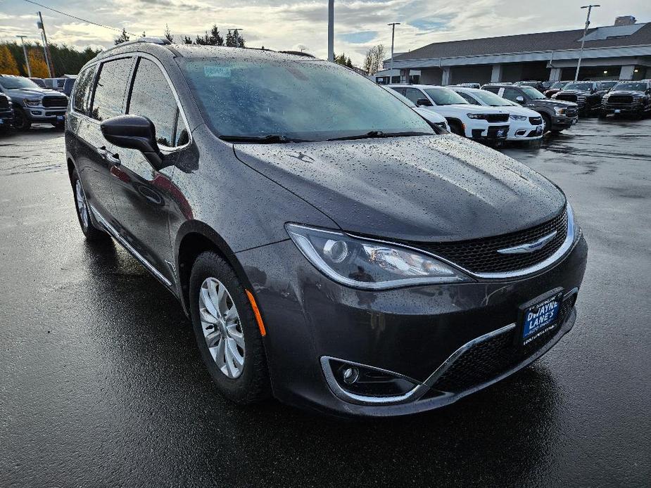 used 2019 Chrysler Pacifica car, priced at $12,370