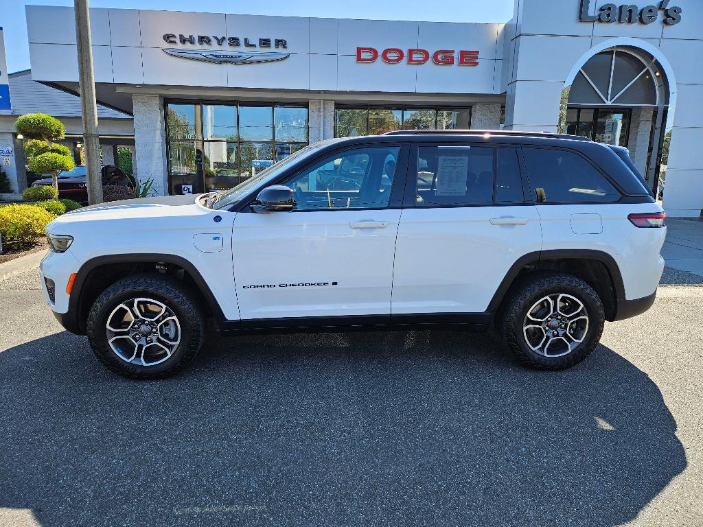 used 2024 Jeep Grand Cherokee 4xe car, priced at $38,570