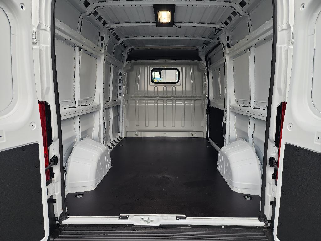 new 2024 Ram ProMaster 2500 car, priced at $46,310