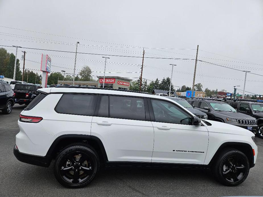 used 2022 Jeep Grand Cherokee L car, priced at $29,370