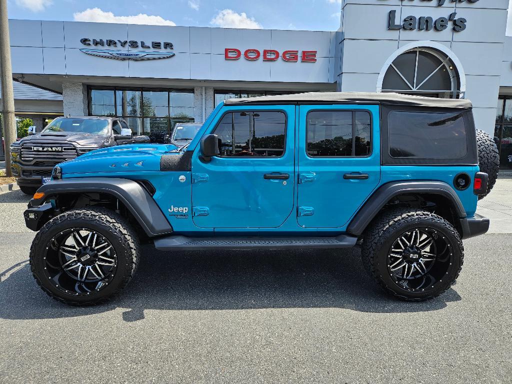 used 2019 Jeep Wrangler Unlimited car, priced at $26,370