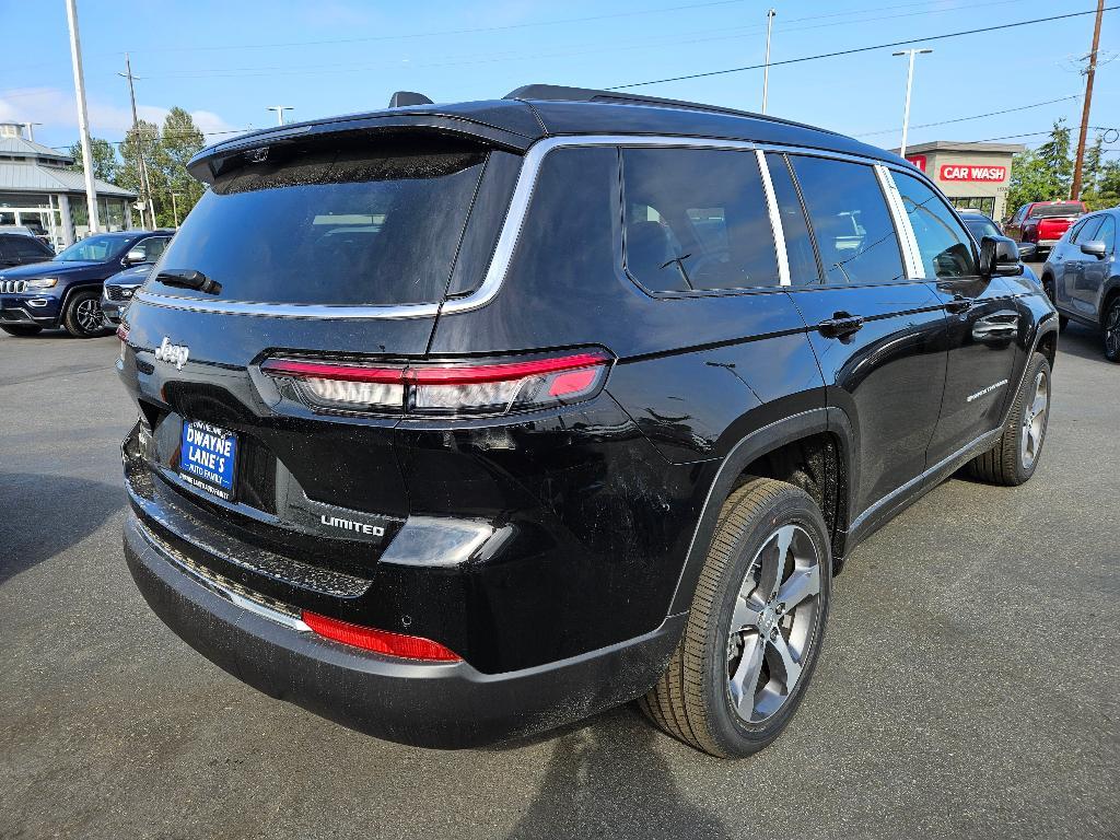 new 2024 Jeep Grand Cherokee L car, priced at $49,407